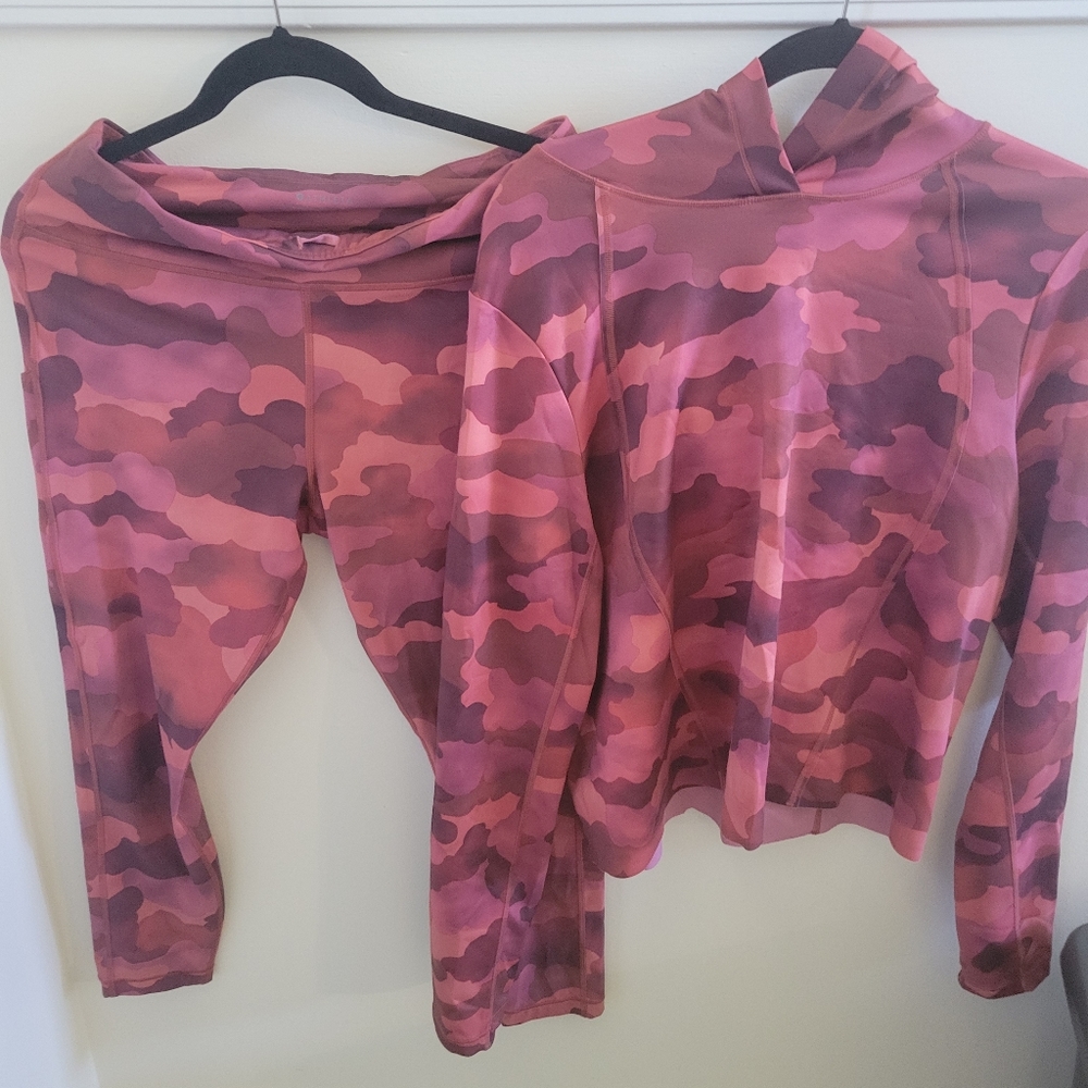 Athleta Workout Set (selling as a set only)